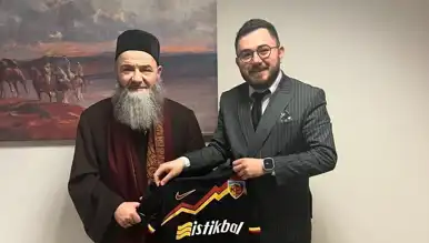 Önemli Din Adamı Hastanede Tedavi Görüyor