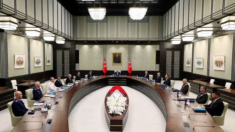 YAŞ Toplantısı Sonuçlandı: Terfiler ve Emeklilikler Belli Oldu YAŞ Toplantısı Sonuçlandı: Terfiler ve Emeklilikler Belli Oldu